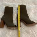 Charlotte Russe  open toes booties size 6 excellent condition dark green color Photo 8