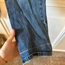 Universal Threads Medium Wash Vintage Straight Jeans Photo 4