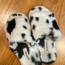 get gussied up moo la la slippers  Photo 1