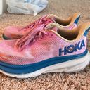 Hoka Pink  Clifton 9s Photo 0