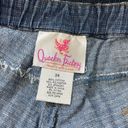 Quacker Factory  Plus Size Medium Wash Pull On Capri Jeans - Size 3X - Green Trim Photo 3