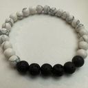 Onyx White  and Agate Bead Bracelet Photo 0