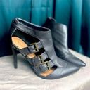 Michael Antonio  Black Buckles Cut Out Booties Ankle Boots 4.5" Heels Size 11 Photo 0