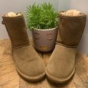 BEARPAW  Hickory ELIZABETH II Suede BOOTIE Women WOOL LINING Like NEW SIZE 7 US Photo 0