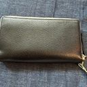 Kate Spade Wristlet Photo 1