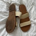 American Eagle sandals Size 9 Condition: great Color: white Details : - Slip on  - I ship between 1-2 days Photo 1