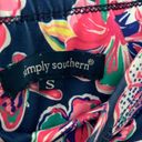 Simply Southern  colorful ladies floral athletic leggings Small elastic waist Photo 1