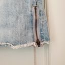 Bongo  light wash denim skirt distressed button zip Photo 5