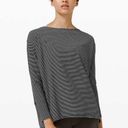 Lululemon  Back In Action Long Sleeve Hype Stripe Black White Size 6 Photo 0