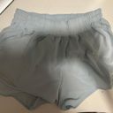 Lululemon Hotty Hot Short 2.5” Photo 0