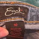 EARL JEANS Cropped raw hem floral embroidered boho medium wash distressed jeans. Size 10 Photo 5