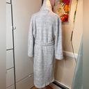 Barefoot Dreams  Unisex Long Wrap Cozy Robe, Color:Heather Ocean/White, Size:1 NE Photo 6