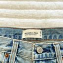 Abercrombie & Fitch abercrombie high rise boyfriend denim shorts size 26 Photo 2