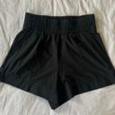 Abercrombie & Fitch BNWOt Abercrombie black women’s high waisted traveler shorts Photo 3