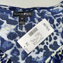 Fashion Bug  NWT Size 3X Blue & White Printed V-Neckline Ruched Sleeve Blouse Top Photo 4