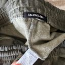 Talentless Women’s Heavyweight Sweatpants Photo 2