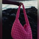 Free People 🩷 FP MOVEMENT | QUILTED CARRYALL | BUBBLEGUM | SOLD OUT COLOR!! Photo 2