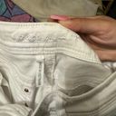 Grace in LA White Capri Jeans Size 8 Photo 1