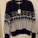 a.n.a  crew neck sweater size large Photo 0