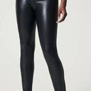 Spanx  Leather Like Ankle Skinny Pant Black Size Medium Photo 0