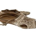 Comfortview  Tan Knit Wedges Sz 8 Photo 1