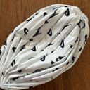 Nike Women's Printed Head Wrap-Black/White Photo 3