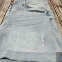 Time & Tru  Light Wash Denim Shorts Mid-Rise Stretch Cotton Waist 30 Sz 10 Photo 4