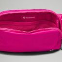 Lululemon NEW & IMPROVED SONIC PINK  Everywhere Belt Bag White Wordmark Photo 8