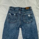 American Eagle mom jeans Photo 3