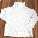 Reebok  Womens White/Gray Quilted Sweatshirt XL Photo 0