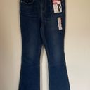 Levi Strauss & CO. Signature by Levi Strauss NEW Mid-rise Bootcut jean Simply Stretch Women’s sz 6M Photo 2