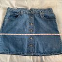 Levi's  Mini Button Front Denim Skirt / Medium Wash / Size 32 Photo 5