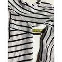 Valerie Stevens Women’s Top Black White Striped M Cold Shoulder Shirt Valarie Stevens 310601‎ Photo 5