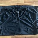 Athleta  T-Shirt Size Medium Photo 0