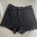 Levi's Ribcage Shorts Photo 2