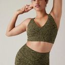 Athleta NWT  Transcend Plunge Bra D-DD "Nina Animal Olive" Green / Black Medium Photo 0