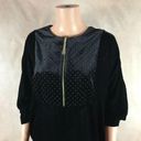 T Tahari Tahari Studded Velvet Top NWT SMALL Photo 4