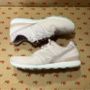 New Balance  696 Women’s Pastel Pink Sea Salt Running Shoes 9 Photo 8