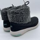 Ryka  Faux Fur Lined Snow Boots. Size 9M. In excellent condition! Photo 3