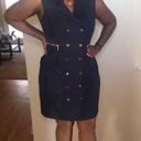 Calvin Klein  Navy Blue Gold Button Sleeveless Crepe Sheath Dress Size 2 Photo 2