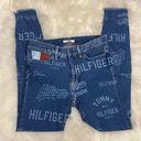 Tommy Hilfiger Bleach Logo Jeans Photo 2