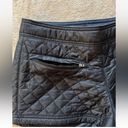 Athleta  Shorts Womens Black Toasty Buns Quilt Insulated Casual Travel Size 0 Photo 3