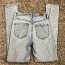 BDG  Urban Outfitters Women’s Twig High Rise Distressed Jeans Size 25 Photo 6