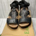 Earth Origins 1194- Womens Hermia Ankle Strap Black/Tan Size 8.5M US Photo 1