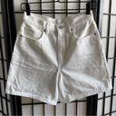 Uniqlo  Women’s White Denim Shorts Photo 0