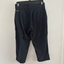 Columbia Black  Omni-shield capri pants Small Photo 1