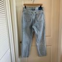 Abercrombie & Fitch Abercrombie Ultra High Rise 90s Straight Jean Photo 4