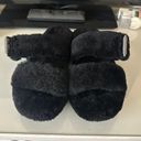 UGG Slippers Photo 0