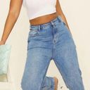 Pretty Little Thing  Light Wash Mom Jeans | 8 Photo 0