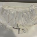 Lululemon Hotty Hot Short 2.5” Photo 0